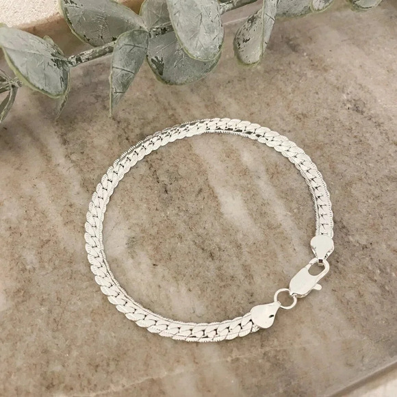 925 Sterling Silver Flat Snake Chain Bracelet Dainty Snakechain Link Bracelet - Picture 4 of 7